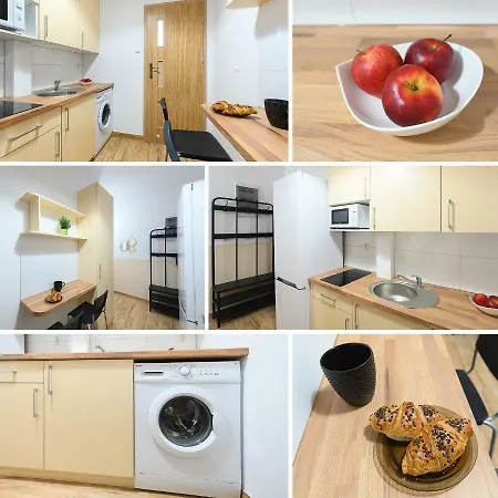 Homestay Piotrkowska Center *